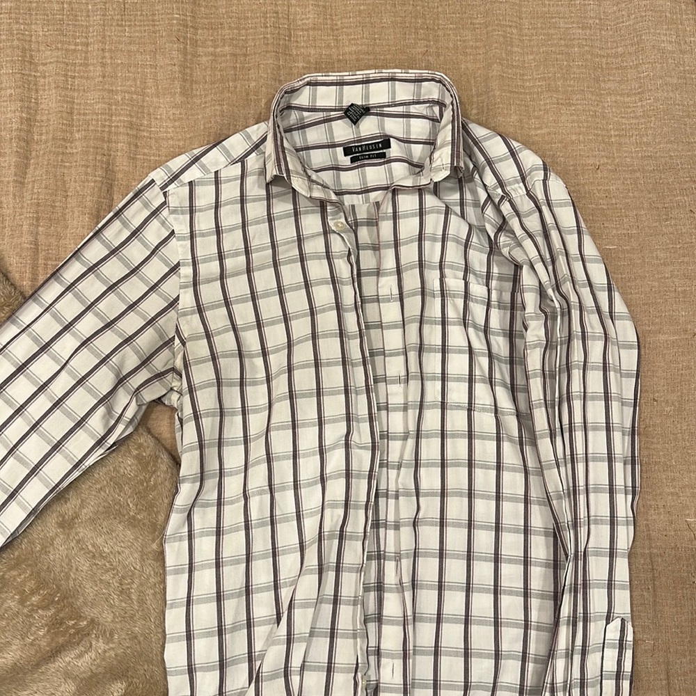 Long sleeve white striped button-down long sleeve